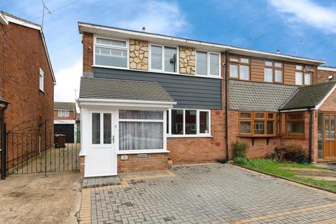 undefined, Beechcroft Avenue, Linford, Stanford-Le-Hope