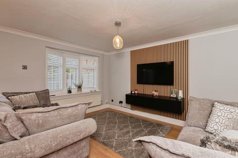 undefined, Beechcroft Avenue, Linford, Stanford-Le-Hope