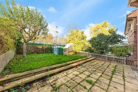 Mossdale Close, Grantham