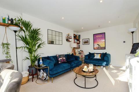 2 bedroom maisonette for sale, Gilpin Green, Harpenden