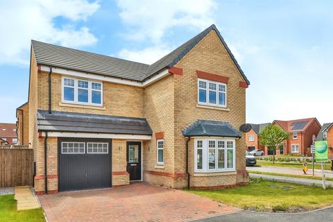 4 bedroom detached house for sale, Griffon Drive, Hucknall, Nottingham