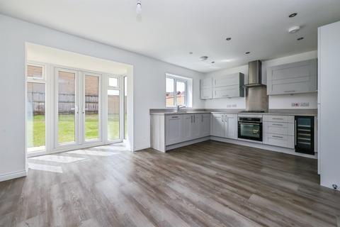 4 bedroom detached house for sale, Griffon Drive, Hucknall, Nottingham