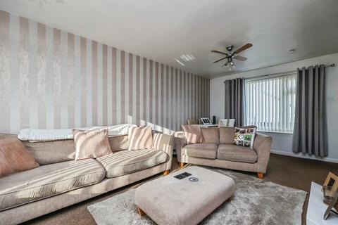 3 bedroom townhouse for sale, Wyndale Drive, Ilkeston