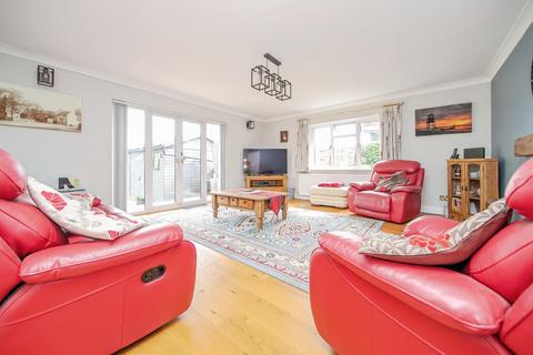 4 bedroom detached bungalow for sale, Wrabness Road, Ramsey, Harwich