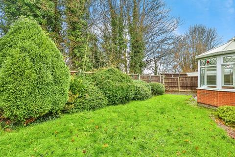 3 bedroom detached bungalow for sale, Henshaw Place, Ilkeston