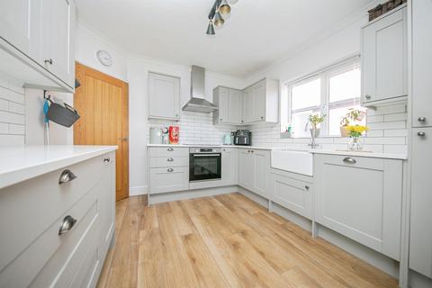 2 bedroom semi-detached bungalow for sale, Devon Way, Harwich