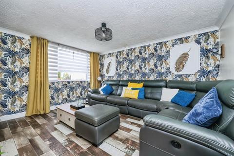 undefined, Huntly Close, NOTTINGHAM