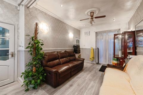 3 bedroom terraced house for sale, Douglas Road, Acocks Green, Birmingham