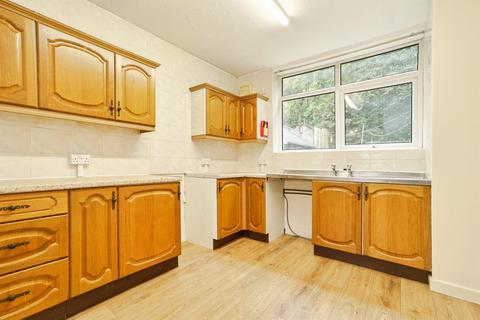 undefined, Queenswood Gardens, Leeds