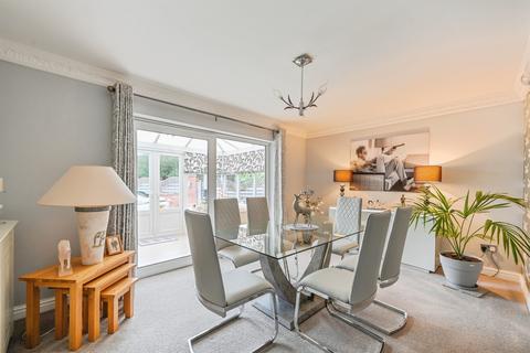 4 bedroom detached house for sale, Uttoxeter Road, Hill Ridware, Rugeley