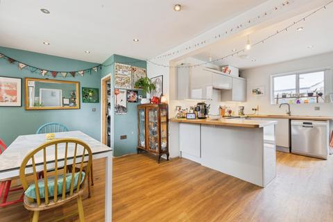 4 bedroom detached bungalow for sale, Raymond Close, Norwich