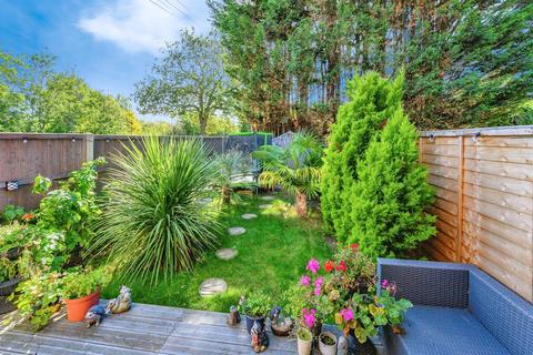 undefined, Bideford Gardens, Luton
