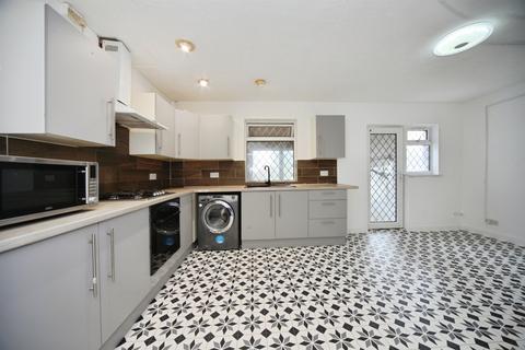 undefined, Harefield Road, Luton