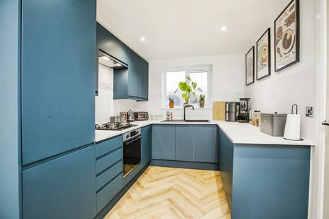 4 bedroom townhouse for sale, Brookdale Court, Halifax