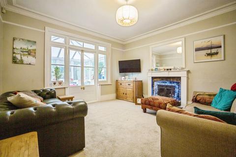 4 bedroom semi-detached house for sale, Hayle Road, Maidstone