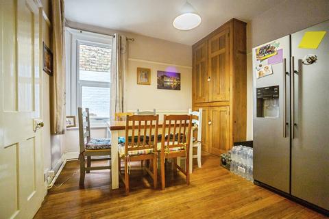 4 bedroom semi-detached house for sale, Hayle Road, Maidstone
