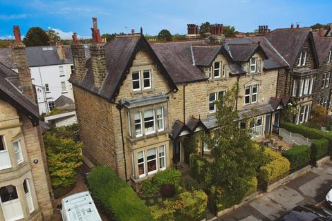 Park Drive, Harrogate