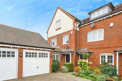 undefined, Berry Close, Faringdon