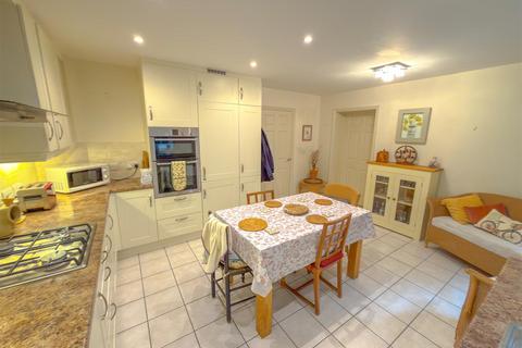 undefined, Berry Close, Faringdon