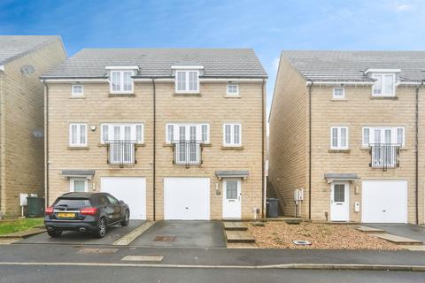 3 bedroom semi-detached house for sale, Staincliffe Drive, Keighley BD22