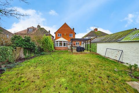 undefined, Marston Gardens, Luton