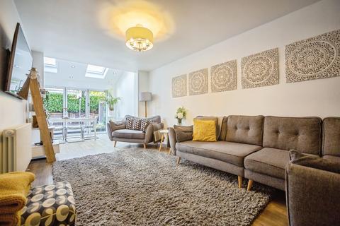 4 bedroom semi-detached house for sale, Ragstone Road, Bearsted, Maidstone