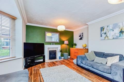 undefined, Holdenby Close, Market Harborough
