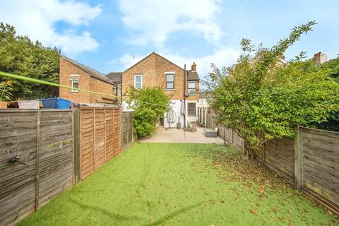 3 bedroom end of terrace house for sale, Kemball Street, Ipswich
