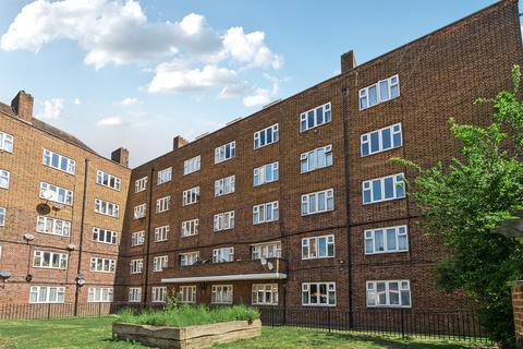 2 bedroom flat for sale, Stockwell Gardens Estate, London