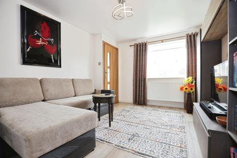 undefined, Chepstow Close, Northampton