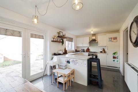 3 bedroom detached house for sale, Chaffinch Drive, Shepshed, Loughborough