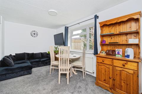 1 bedroom semi-detached bungalow for sale, Belfield Road, PAIGNTON