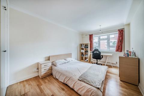 2 bedroom apartment for sale, Moscow Road, London