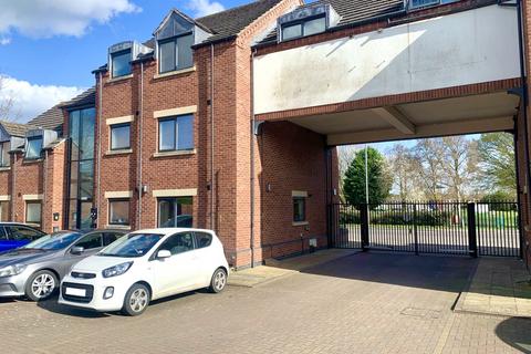3 bedroom apartment for sale, Lincoln Road, North Hykeham, Lincoln