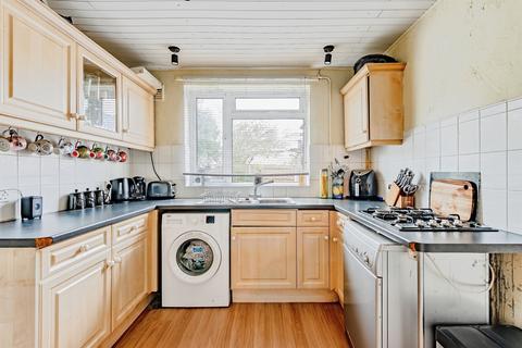 3 bedroom semi-detached house for sale, Frenches Road, Redhill