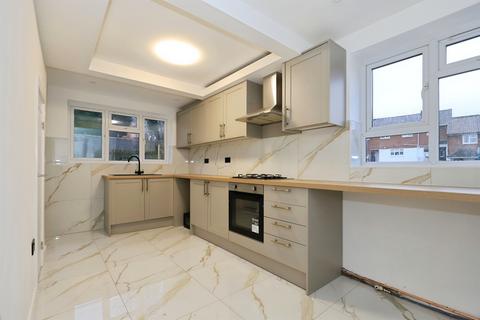 3 bedroom semi-detached house for sale, Summergate, Dudley