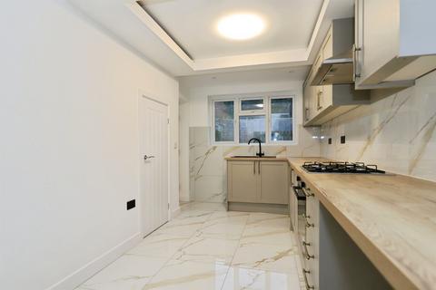 3 bedroom semi-detached house for sale, Summergate, Dudley