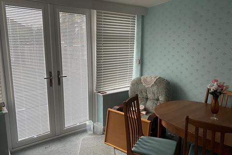 3 bedroom semi-detached house for sale, Thirlmere Road, Whitby, Ellesmere Port