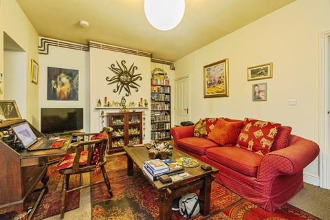 undefined, Gray Street, Lincoln