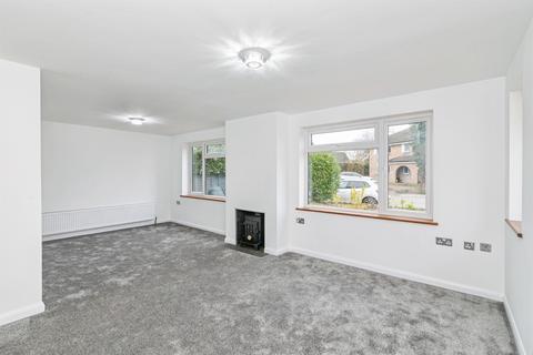 2 bedroom detached bungalow for sale, Colville Road, LOWESTOFT