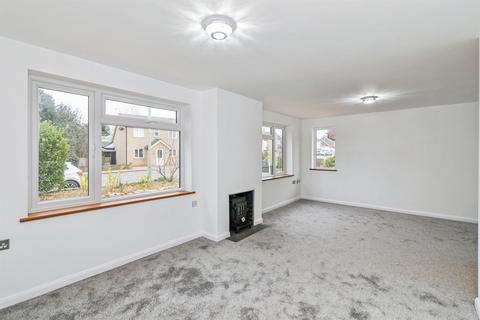 2 bedroom detached bungalow for sale, Colville Road, LOWESTOFT
