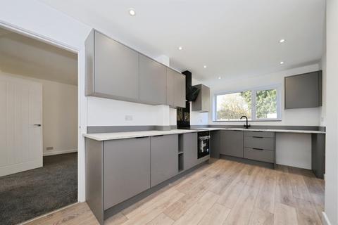 3 bedroom semi-detached house for sale, Grayling Road, Stourbridge