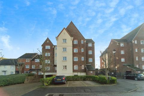 2 bedroom ground floor flat for sale, Canary Quay, Eastbourne