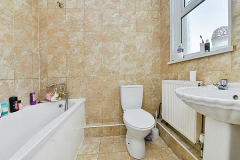2 bedroom terraced house for sale, Kent Road, Plymouth