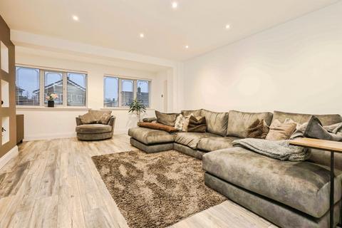 3 bedroom semi-detached house for sale, Hamilton Close, Wordsley, Stourbridge