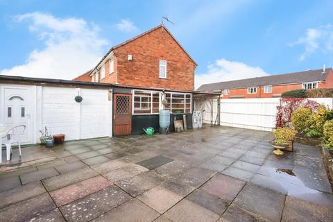 3 bedroom semi-detached house for sale, Brierley Hill Road, Wordsley, Stourbridge