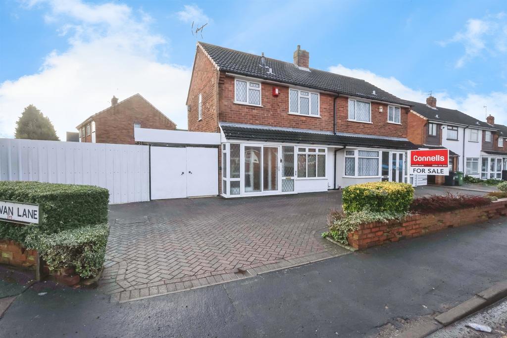 3 bedroom semi-detached house for sale