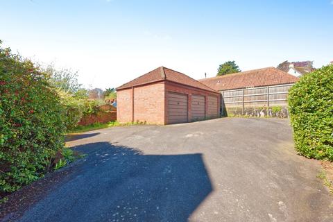 3 bedroom apartment for sale, Blenheim Road, Minehead