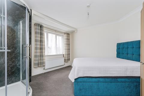 3 bedroom semi-detached house for sale, Botley Road, North Baddesley, Southampton