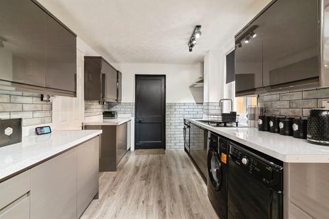 3 bedroom semi-detached house for sale, Wigman Road, Nottingham